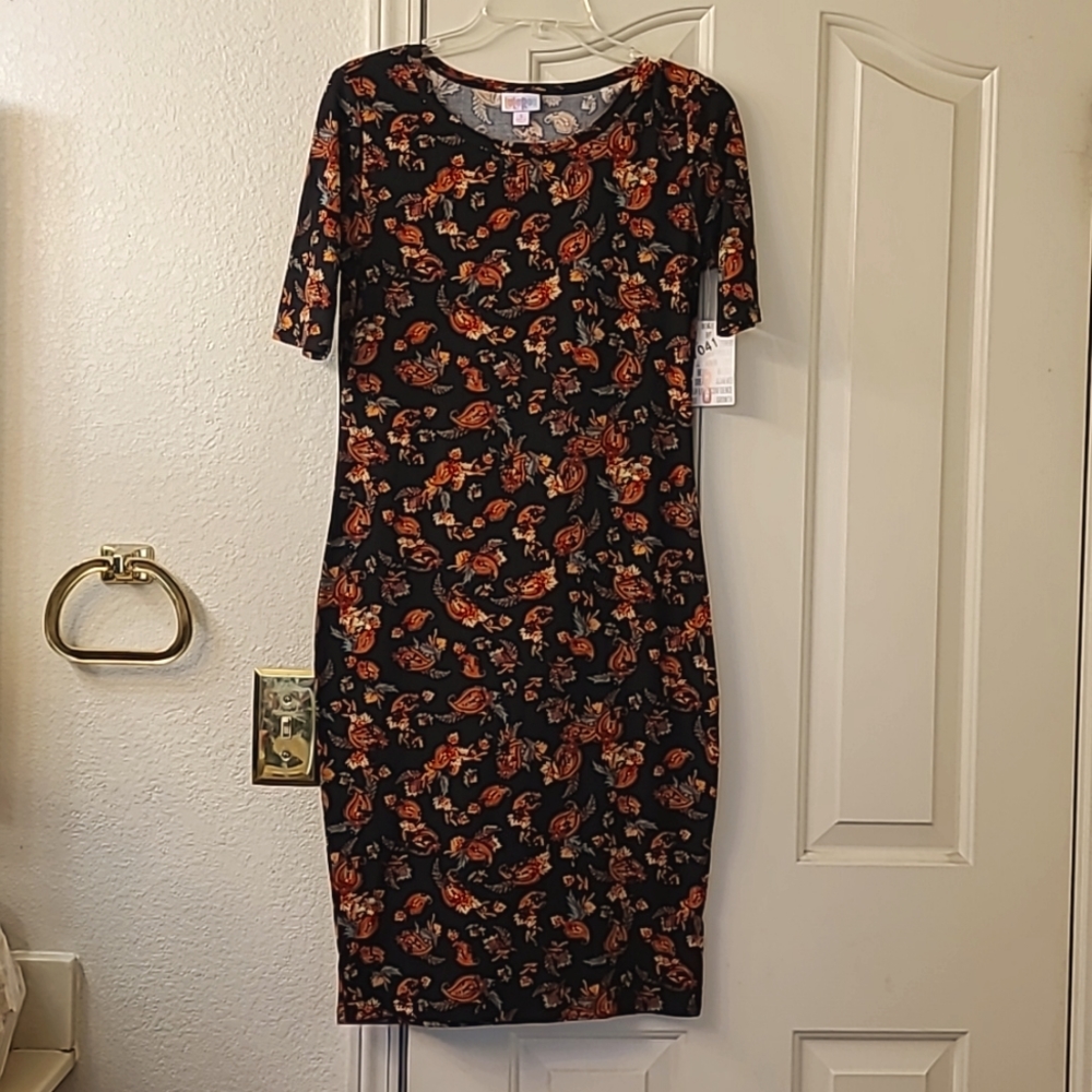 LulaRoe Julia Dress S, NWT